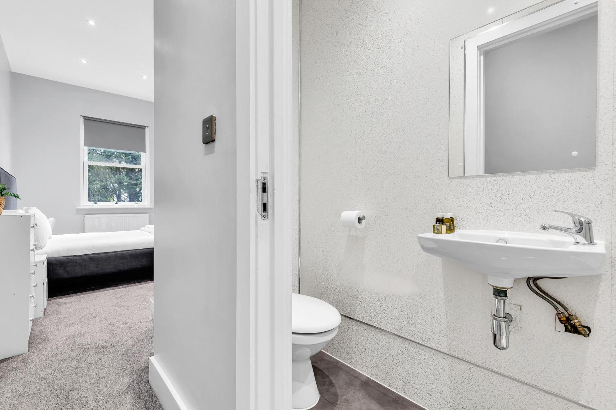 Stylish & Modern St Johns Hill * Londra